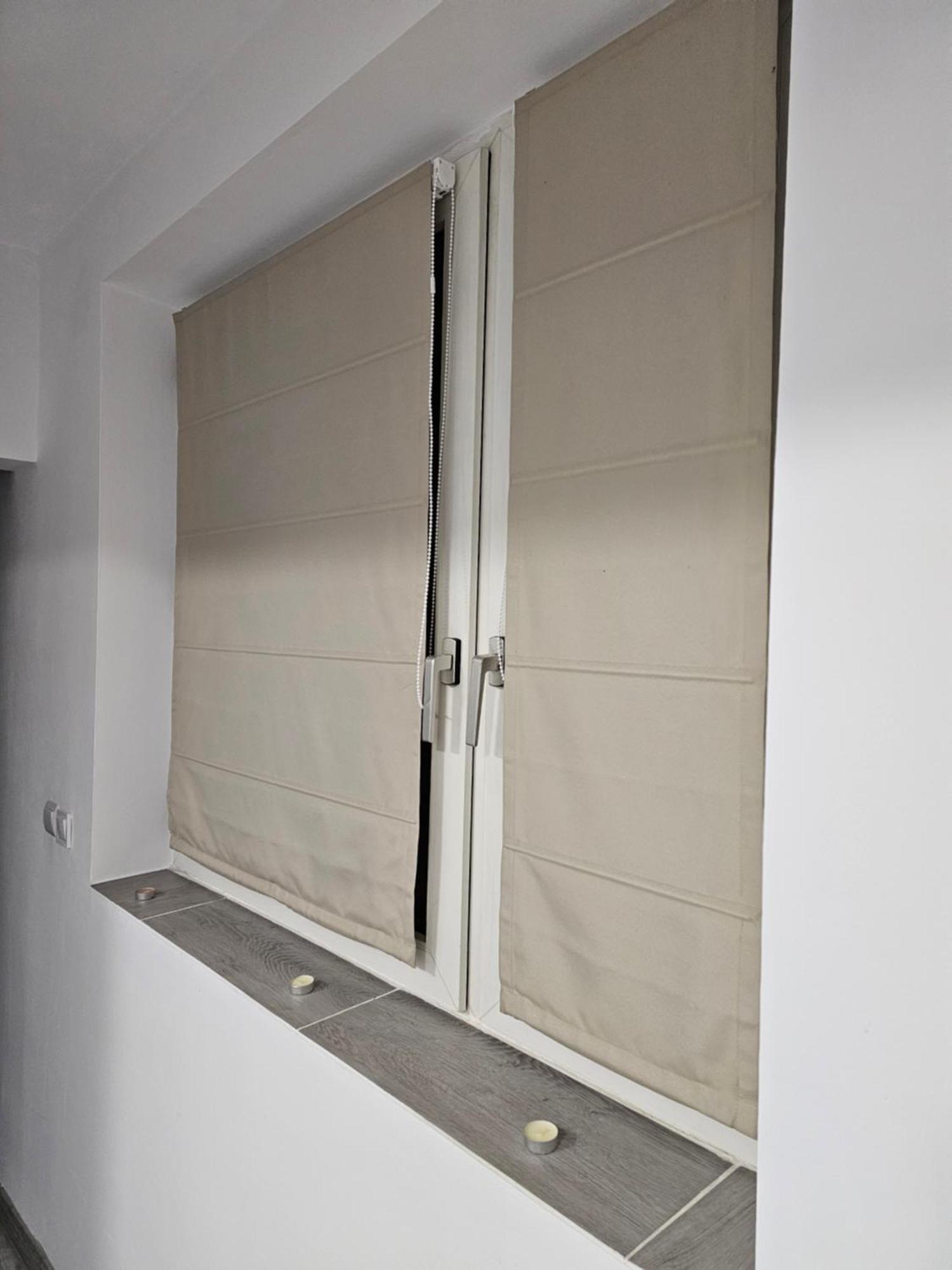 24 Shades Of Grey, Rezerva Acum Apartament Ultracentral, Ceai, Cafea, Filtru Apa Rece-Fierbinte, Saltea 160 Cm Memory Foam Craiova Exterior foto